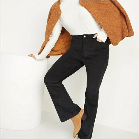 ● Old Navy | Higher High-Waisted Corduroy Flare Pants for Women - Picture 16 of 16